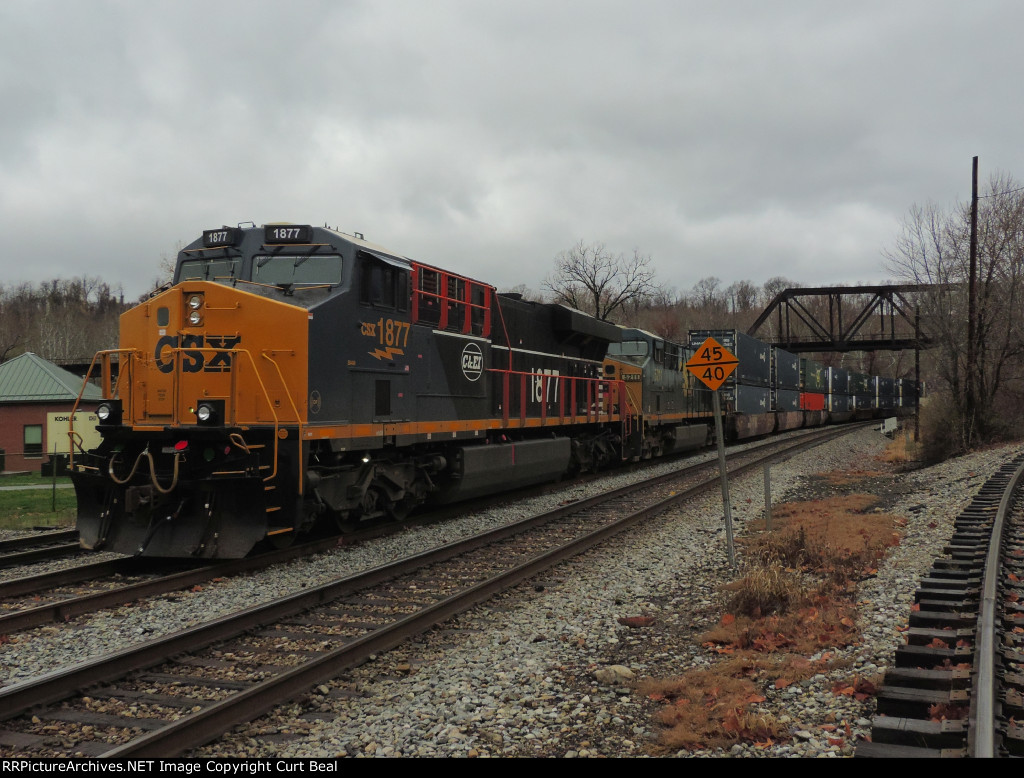 CSX 1877, 5211 (1)